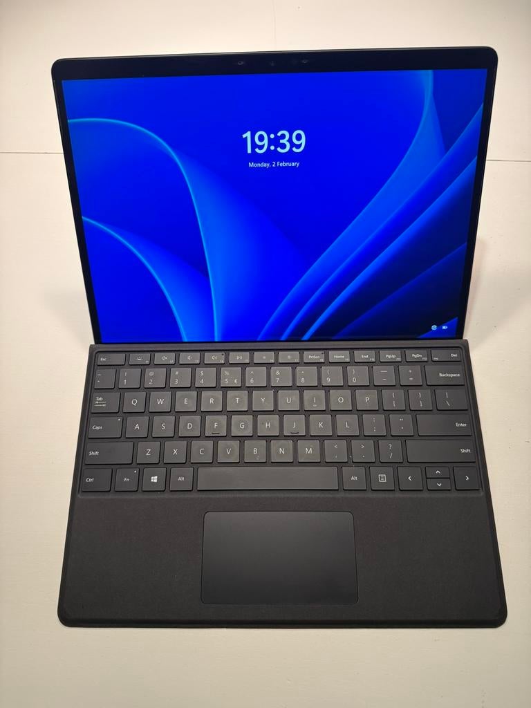Microsoft Surface Pro X (1876) - 256GB SSD, 8GB RAM, Ophalen of Verzenden, Zo goed als nieuw, 2 tot 3 Ghz, SSD