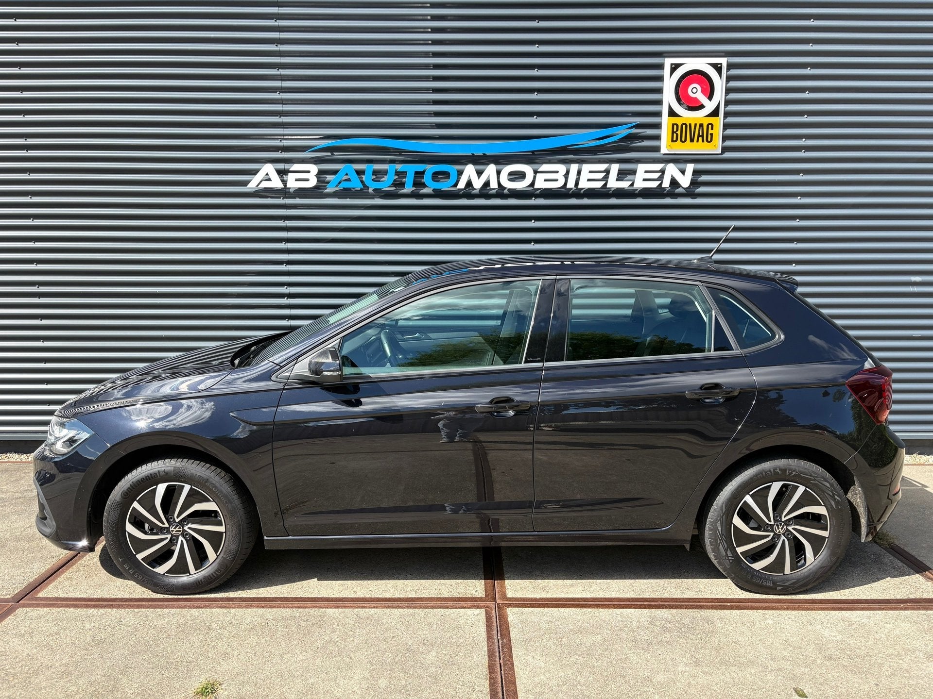 Volkswagen Polo 1.0 TSI Life Business DIGITAL DASH/ CARPLAY/, Voorwielaandrijving, Dealer onderhouden, Gebruikt, Euro 6