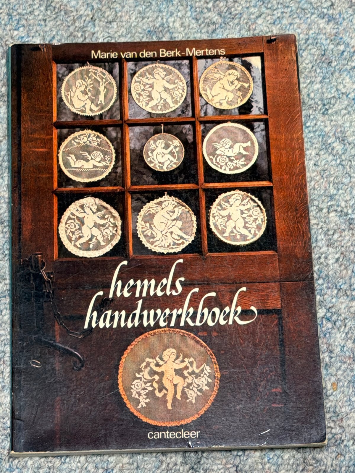 Hemels Handwerkboek - Borduurpatronen Engelen, Ophalen of Verzenden, Gebruikt, Handborduren, Patroon