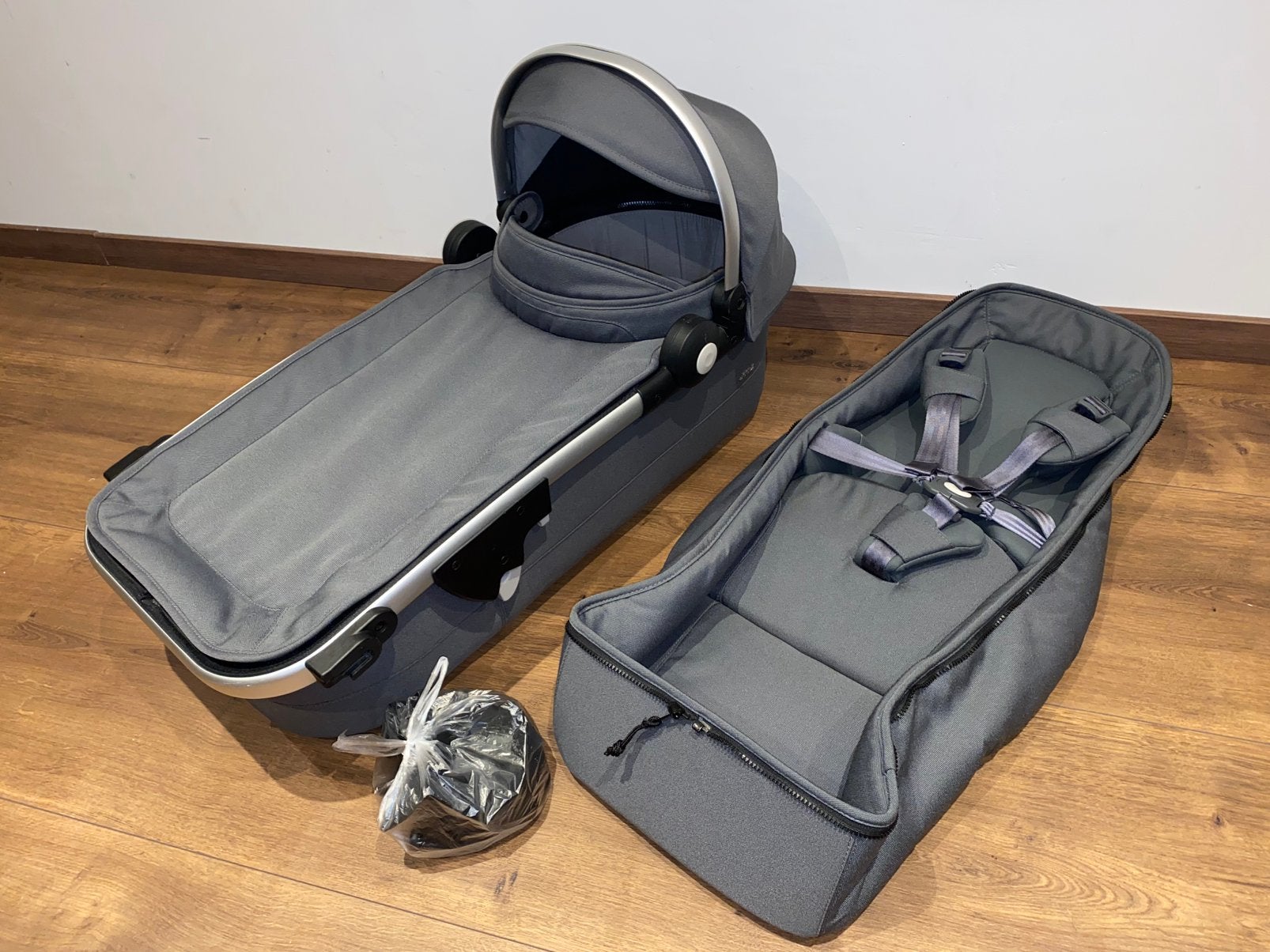 Joolz Geo/Geo2 Duo Uitbreidingset, Kinderen en Baby's, Ophalen, Joolz, Zo goed als nieuw, Eikenlaan 76 Spijkenisse