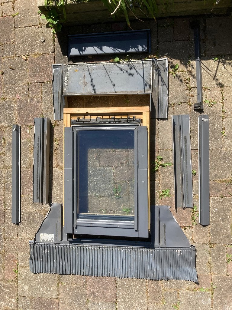 Velux dakraam dakramen ck02 c02 uk04 uk08, Doe-het-zelf en Verbouw, Glas en Ramen, Ophalen, Gebruikt, Minder dan 80 cm, Minder dan 80 cm