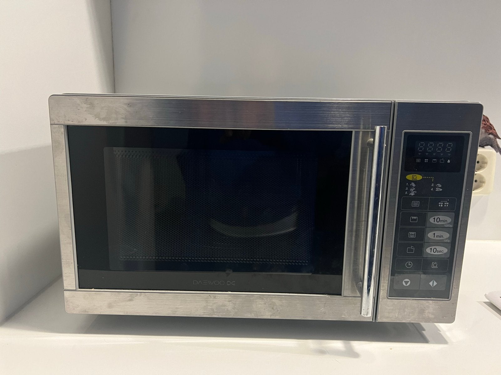 Daewoo Combimagnetron met Hete Lucht en Grill, Ophalen, Combimagnetron, Gebruikt, Grill