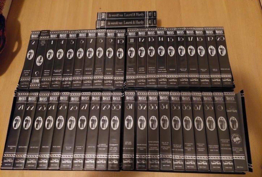 Laurel & Hardy vhs video bande- De Wereld van Laurel & Hardy, Cd's en Dvd's, VHS | Film, Alle leeftijden, Ophalen, Gebruikt, Komedie