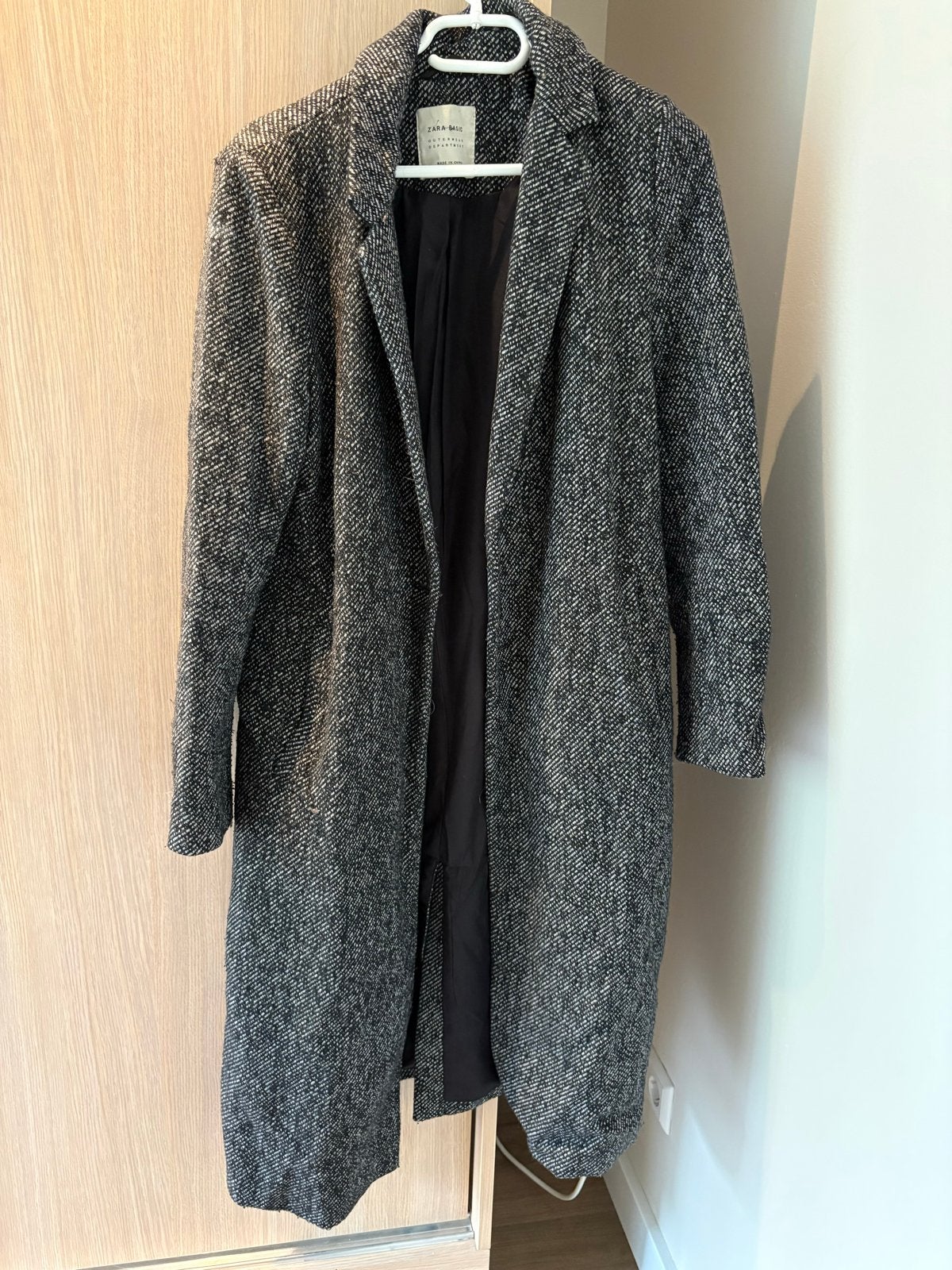 Zara Basic Lange Jas - Grijs/Zwart, Kleding | Dames, Ophalen of Verzenden, Gedragen, Maat 42/44 (L), Grijs