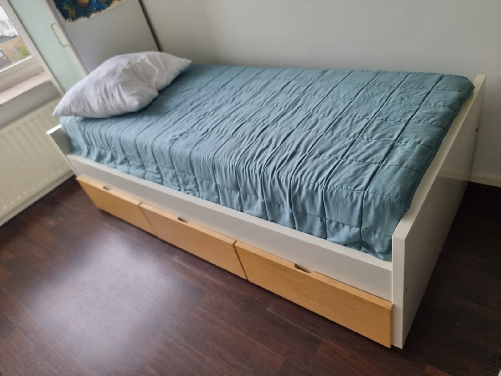 Eenpersoons bed met 2 matrassen en 3 lades, Ophalen, Gebruikt, Wit, Tweepersoons