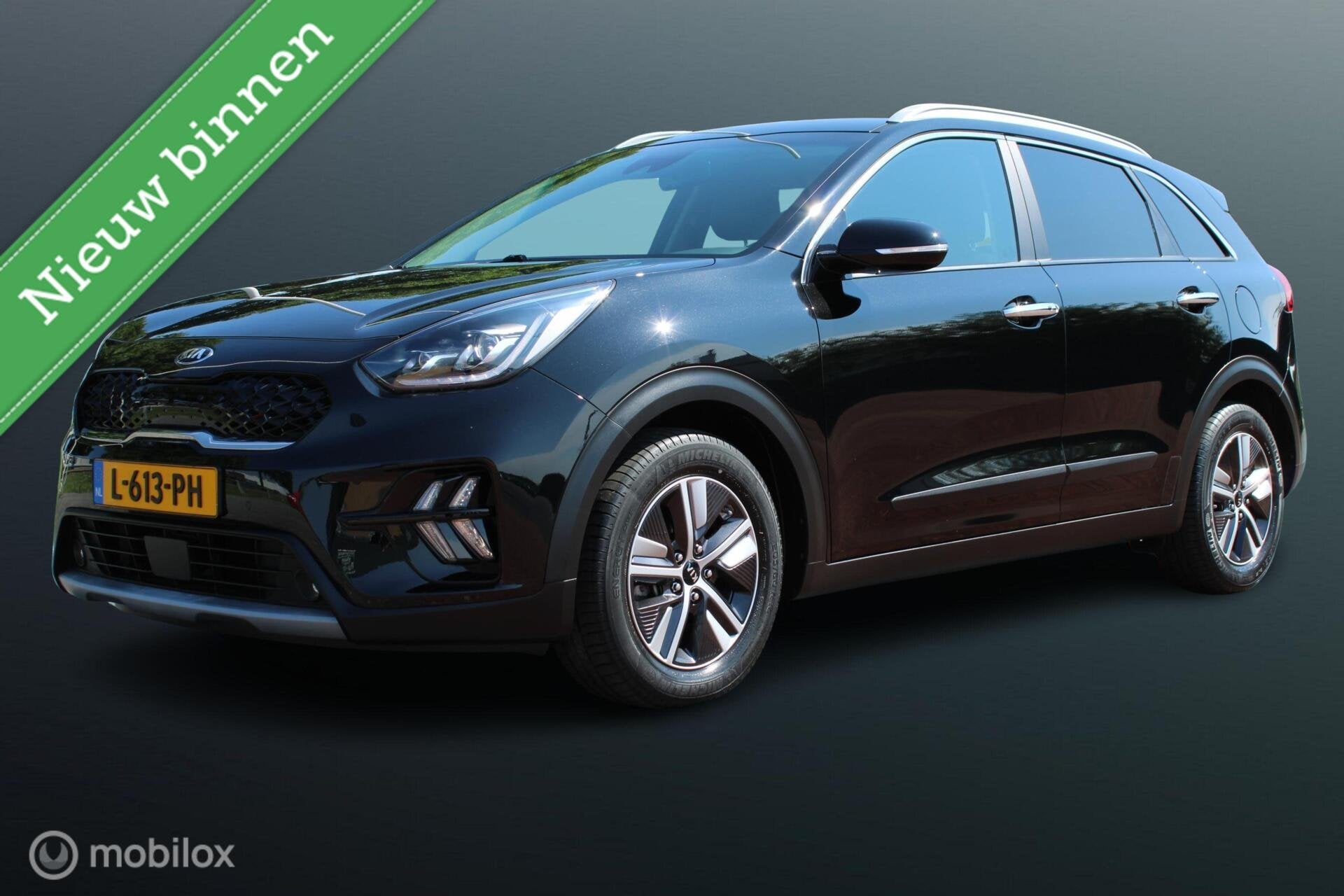 Kia Niro 1.6 GDi Hybrid 140 PK DynamicPlusLine, Stoel-stuurv, Gebruikt, Zwart, Automatische klimaatregeling, 1390 kg