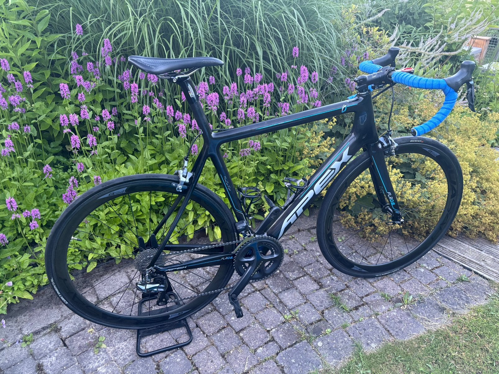 Apex Flare 0.8 – Full Carbon Racefiets, Gebruikt, Carbon, Meer dan 20 versnellingen, 53 tot 57 cm