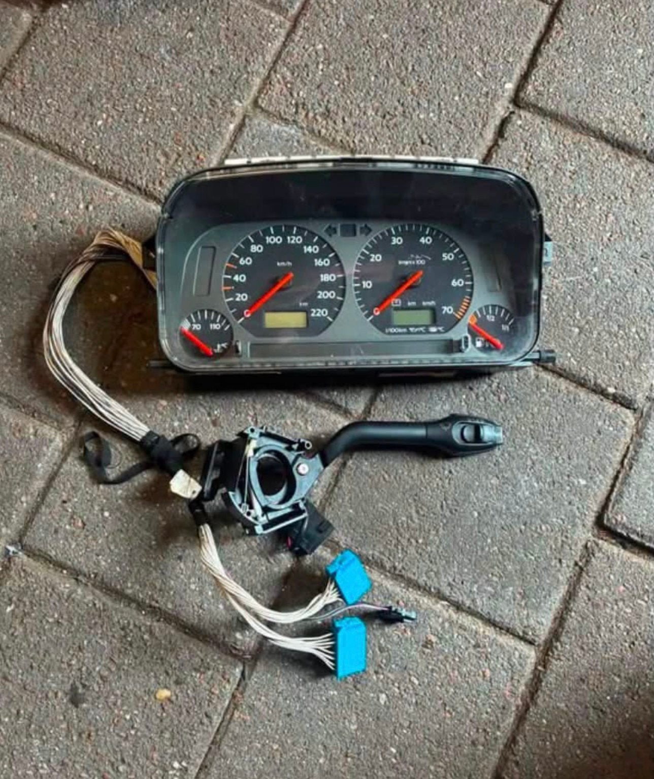 MFA Tellerbak met kabelboom & schakelaar. VW golf cabrio, Ophalen of Verzenden, Gebruikt
