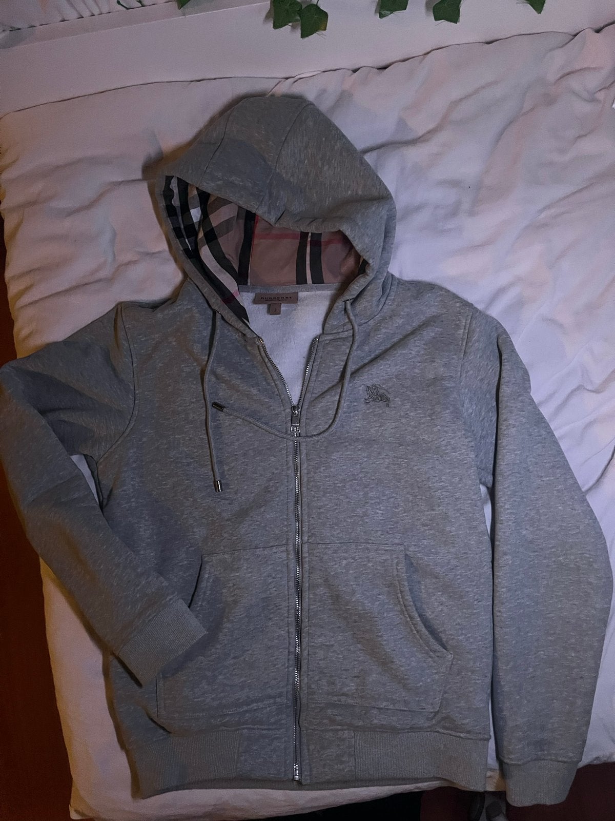 Burberry Hoodie Grijs met Geruite Voering - Maat S, Kleding | Heren, Ophalen of Verzenden, Gedragen