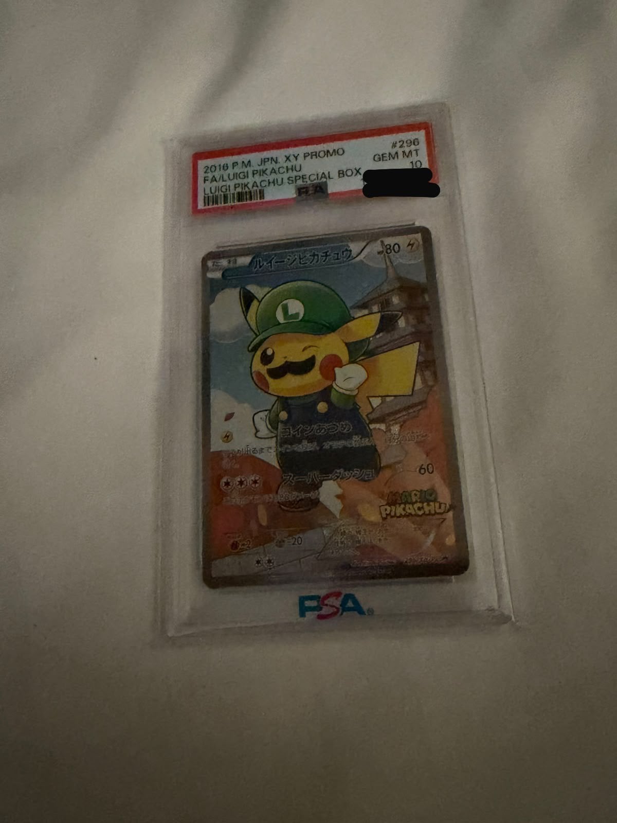 PSA 10 Luigi Pikachu Promo Kaart - Pokémon, Hobby en Vrije tijd, Ophalen of Verzenden, Nieuw, Losse kaart