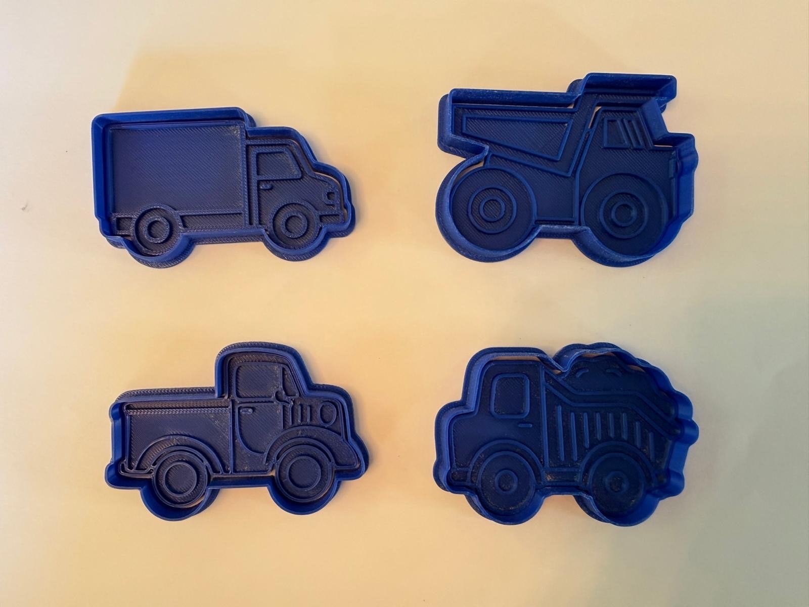 Set van 4 voertuig uitstekers - Koekjes, klei, fondant, Ophalen of Verzenden, Nieuw, Knutselen