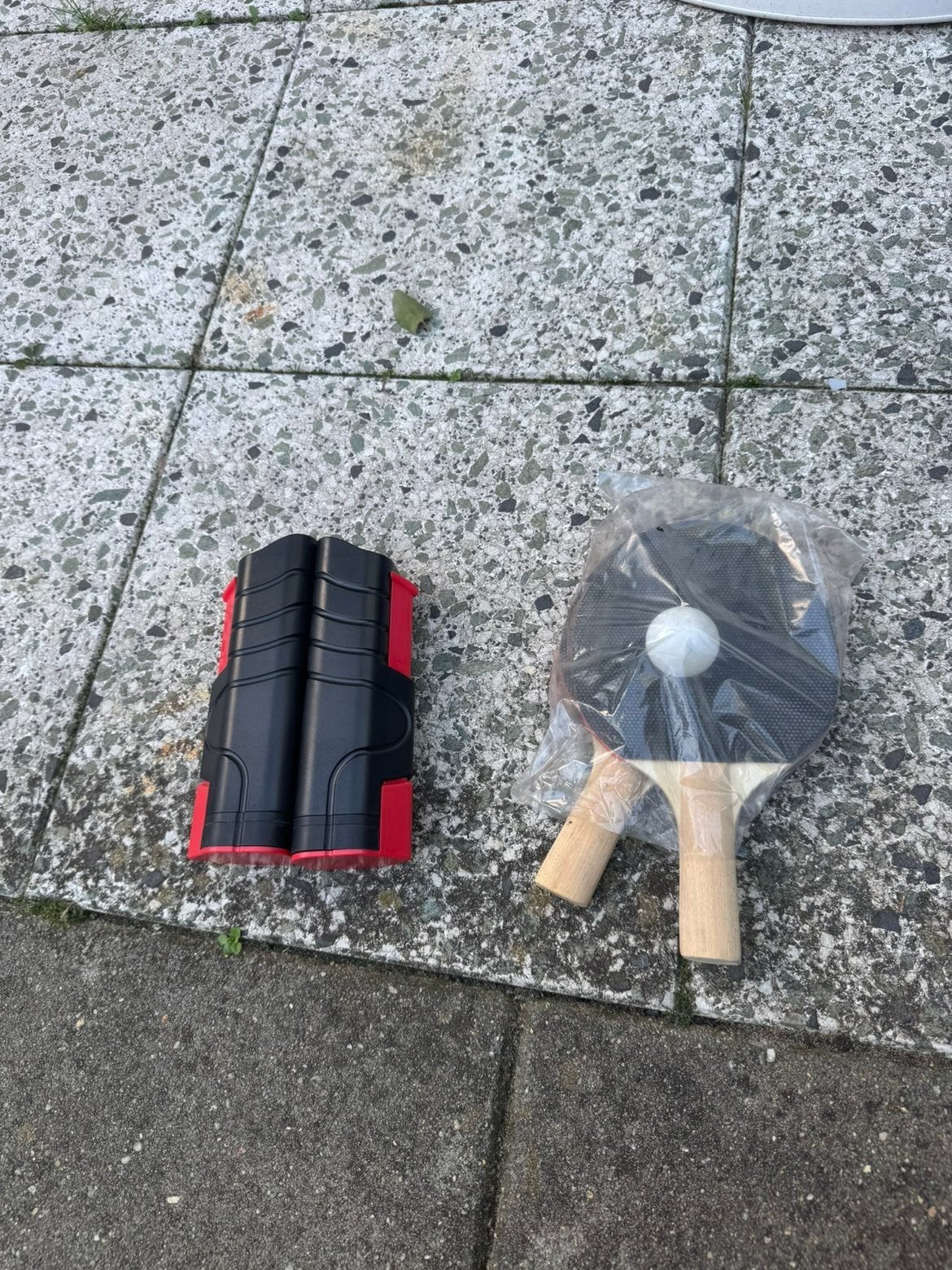Tafeltennis set: batjes, balletje en uitschuifbaar net, Sport en Fitness, Ophalen of Verzenden, Zo goed als nieuw, Net, Batje(s) of Balletje(s)