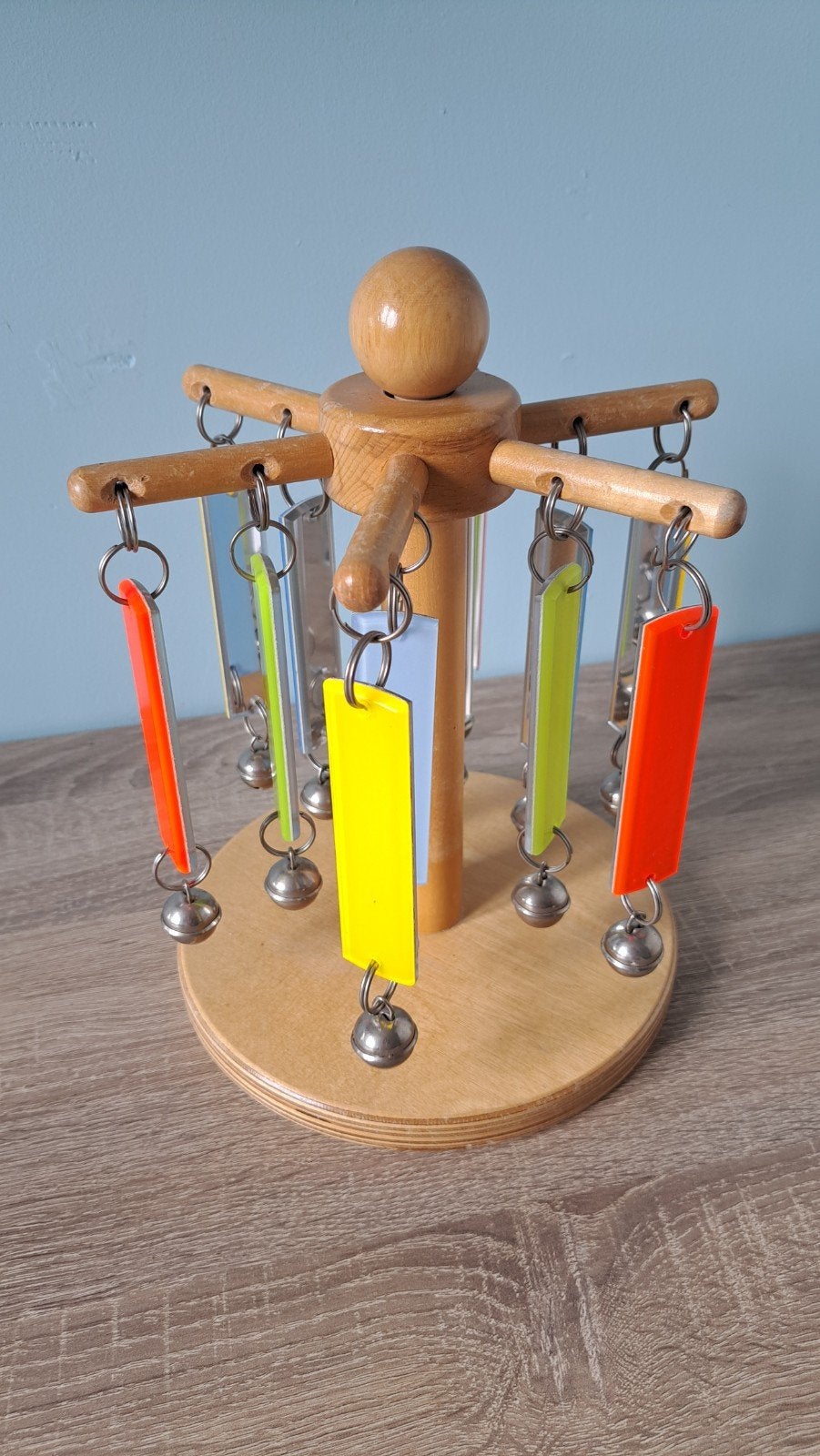 Houten Mobiel met Belletjes en Kleurrijke Hangers, Ophalen of Verzenden, Gebruikt, Overige typen
