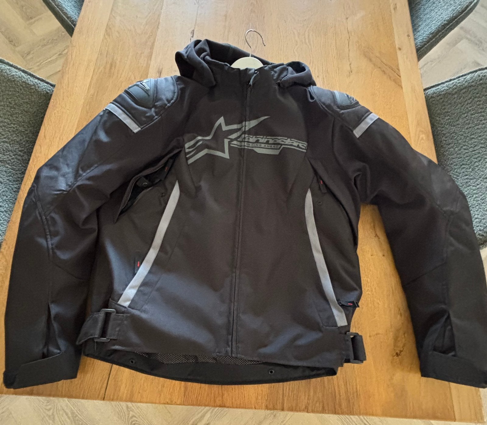 Alpine motorjas maat L, incl. rugprotector en losse voering, Ophalen of Verzenden, Tweedehands, Heren, Jas | textiel