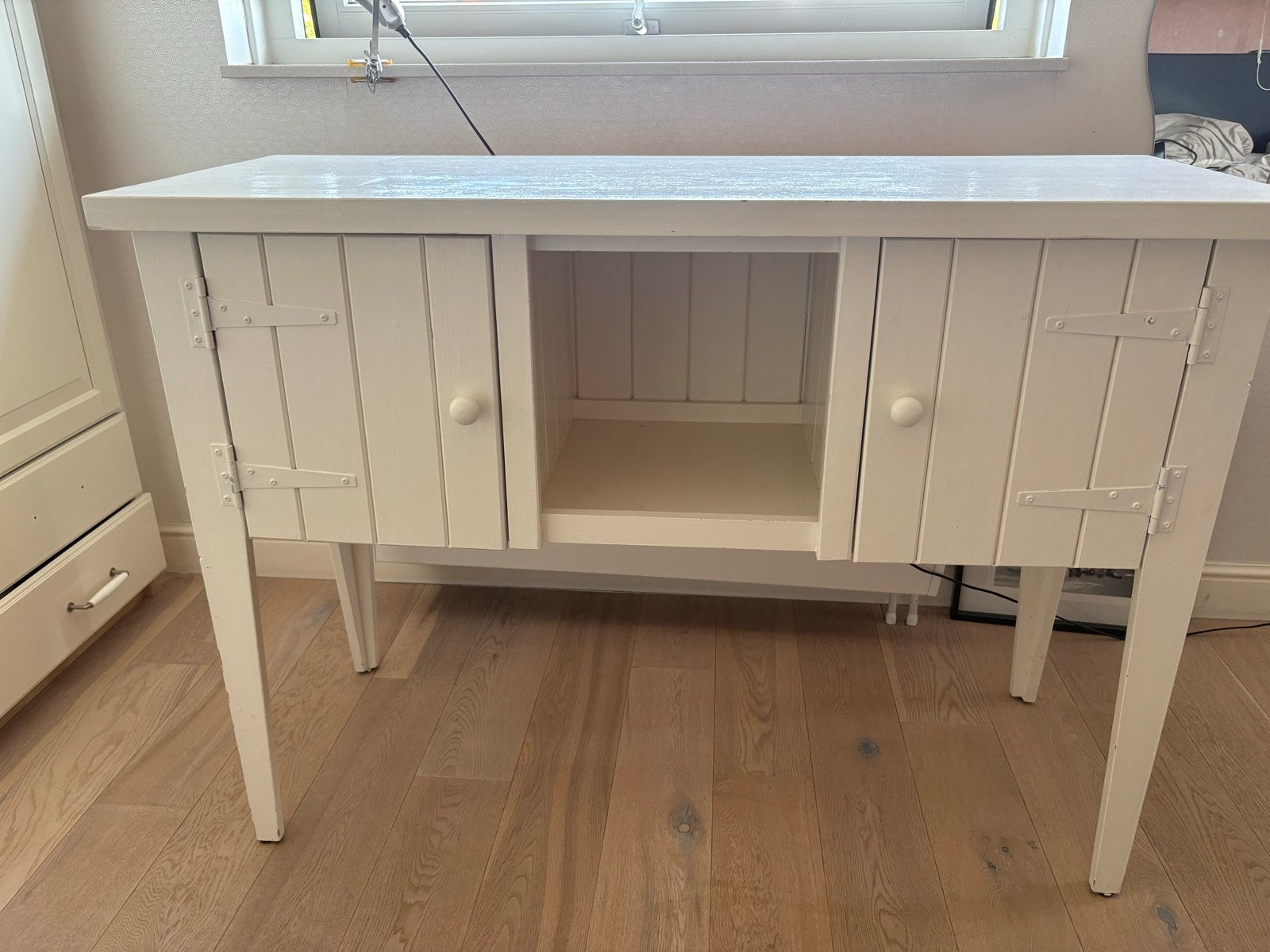 Witte houten sidetable of commode met opbergruimte, Huis en Inrichting, Ophalen, Gebruikt