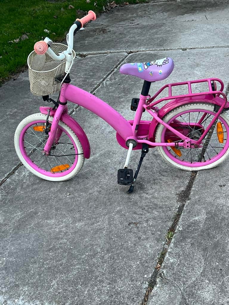 Hello kitty kinderfiets, Ophalen, Gebruikt