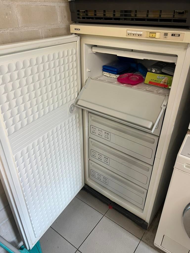 Bosch vriezer 5 lades, 125 x 60, Ophalen of Verzenden, Zo goed als nieuw, 60 tot 90 cm, 120 tot 140 cm