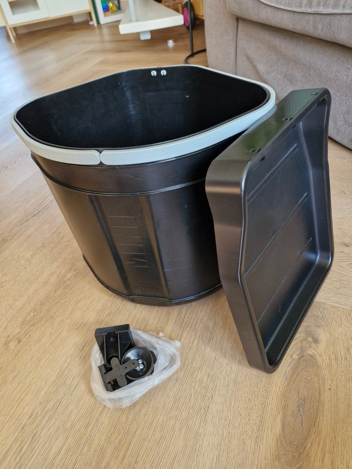 Inbouw prullenbak Frank Mini, Ophalen, Gebruikt, Kunststof, 5 – 50