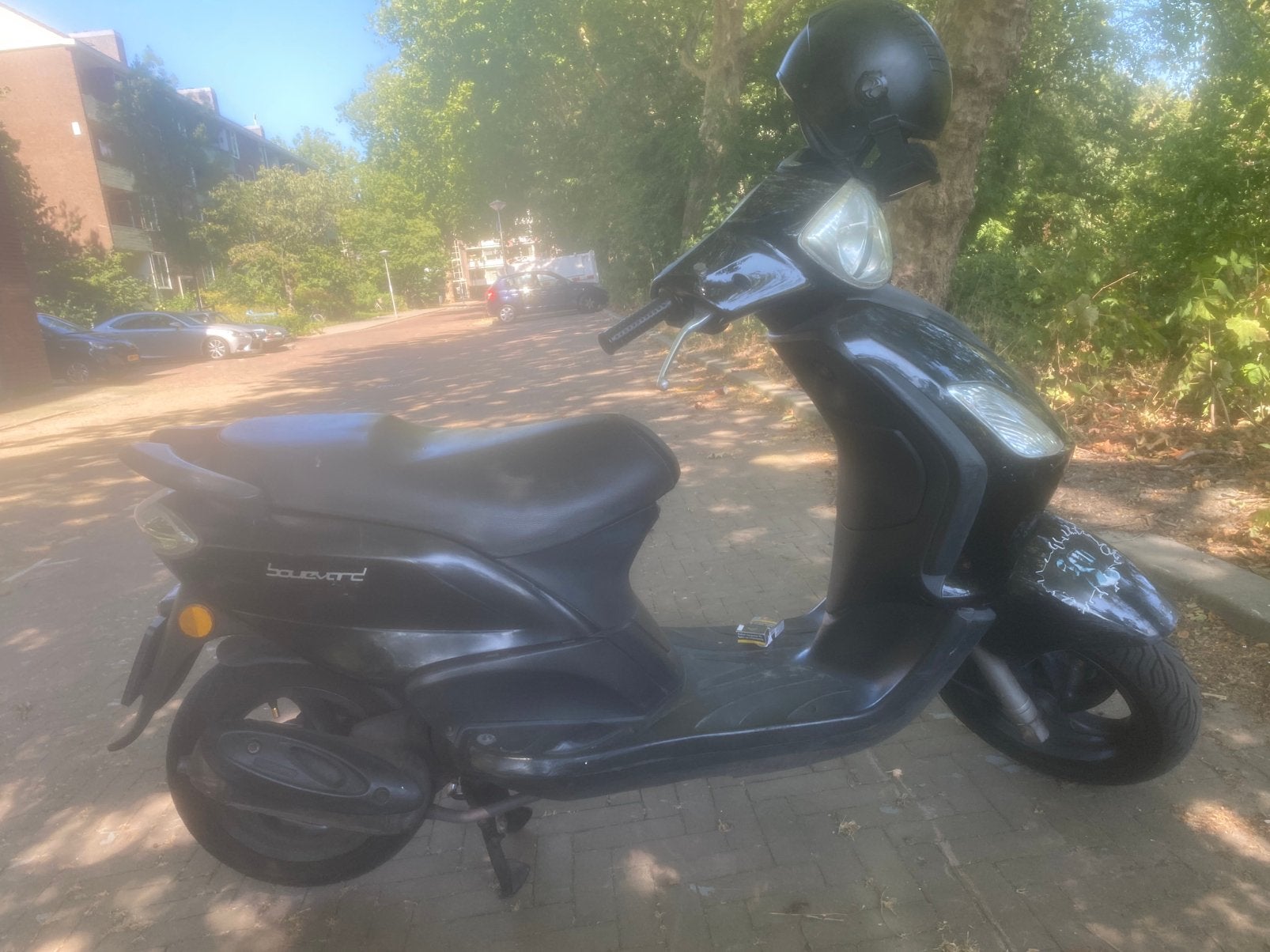 Piaggio fly derby boulevard - Zwart, Ophalen, Gebruikt, Benzine, Fly