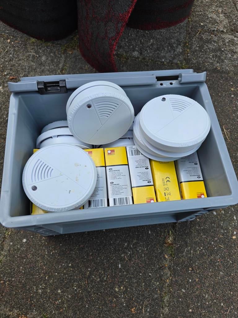 Doos vol met rookmelders, Ophalen of Verzenden, Zo goed als nieuw, Detector, Sensor of Melder, Rook