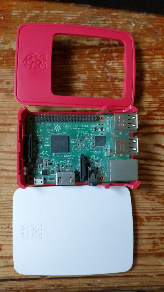 Raspberry PI model B V 1.2 incl. behuizing, Ophalen of Verzenden, Zo goed als nieuw