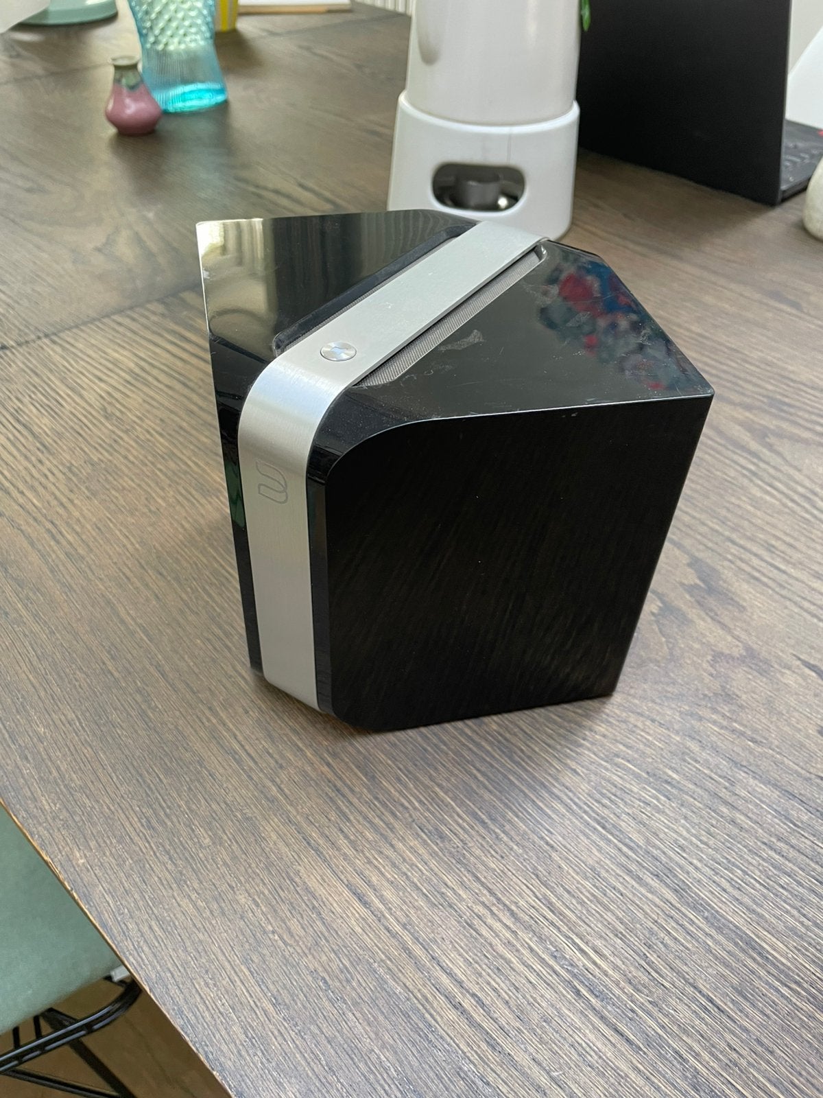 Bluesound Node 1 - linker of rechter kanaal kapot, Ophalen of Verzenden, Gebruikt, USB 2, Zonder harde schijf