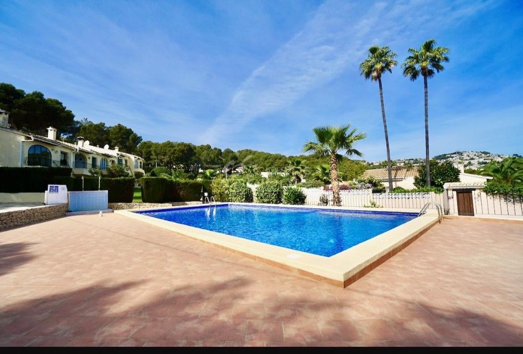 Spanje, Moraira, zon zee en strand, Zwembad