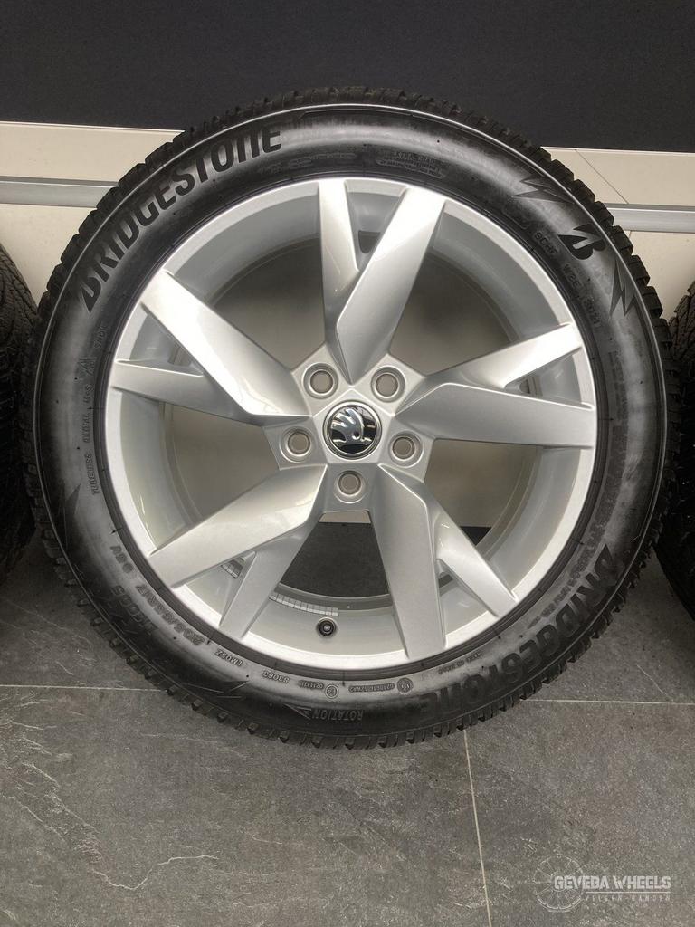 17” originele Skoda Octavia MK4 velgen + winterbanden 5x112, Gebruikt, -, -, Banden en Velgen