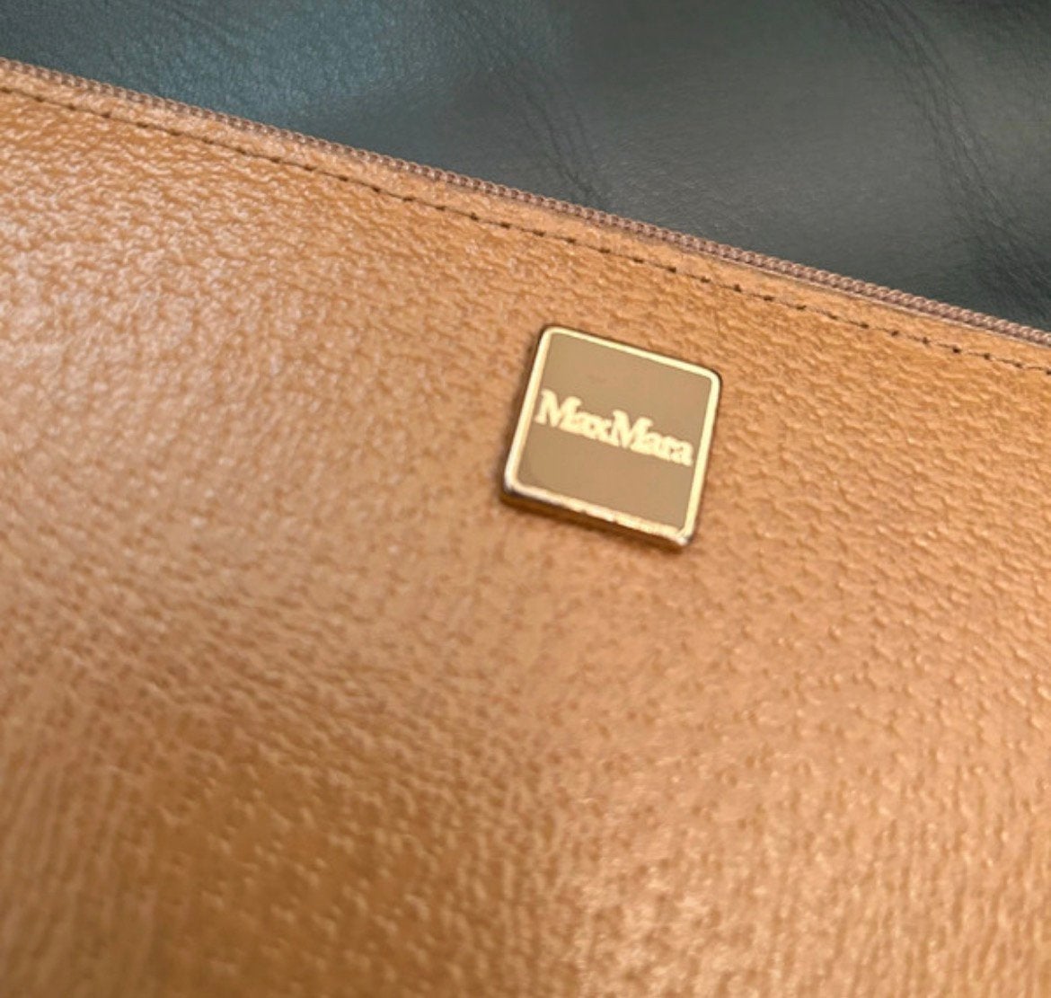 Max Mara Clutch Tas - 100% Echt, Ophalen of Verzenden, Zo goed als nieuw, Bruin, Avondtasje
