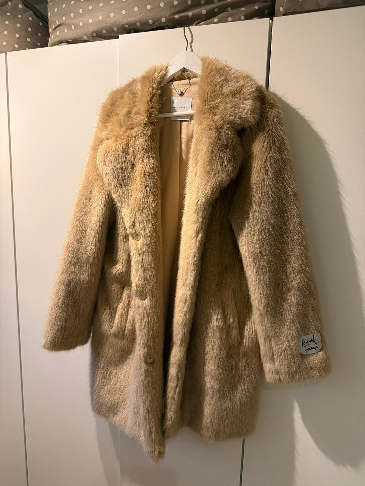 Faux fur / nep bontjas van Rino en Pelle, Kleding | Dames, Ophalen of Verzenden, Nieuw, Maat 46/48 (XL) of groter, Beige