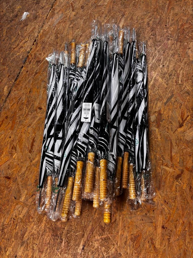 49 paraplu's, ook per stuk te koop, Hobby en Vrije tijd, Elektronica-componenten, Zo goed als nieuw, Ophalen of Verzenden
