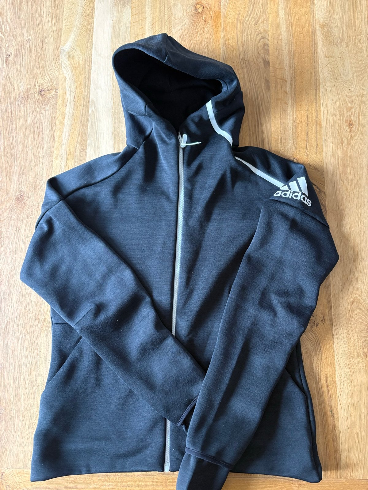 Adidas dames vest maat M, Ophalen of Verzenden, Maat 38/40 (M), Zwart