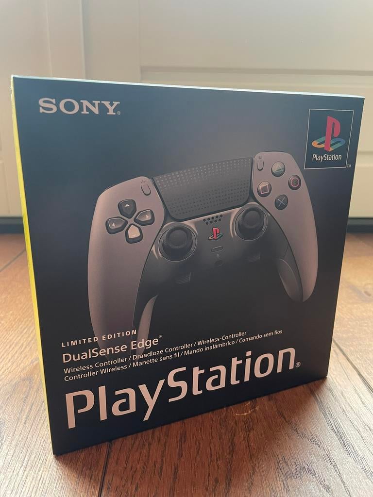 SEALED Sony DualSense Edge 30th Anniversary Limited Edition, Ophalen of Verzenden, Nieuw