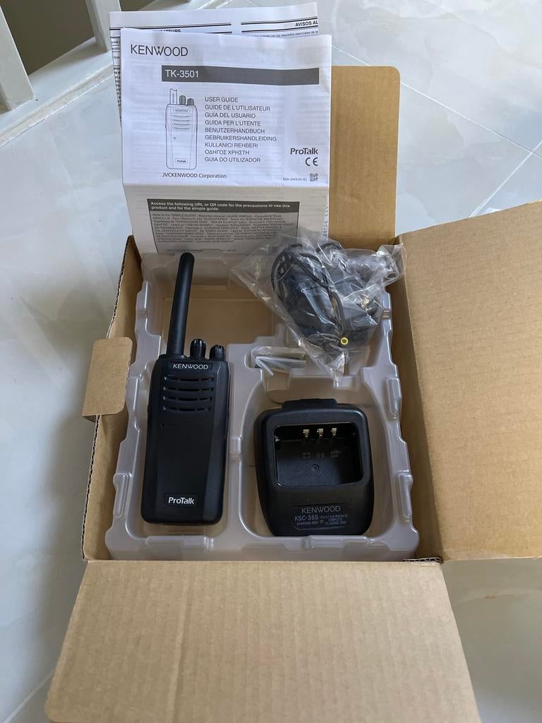 Nieuw Kenwood ProTalk TK-3501 portofoon, Ophalen of Verzenden, Zo goed als nieuw, 2 to 5 km, Portofoon of Walkie-talkie
