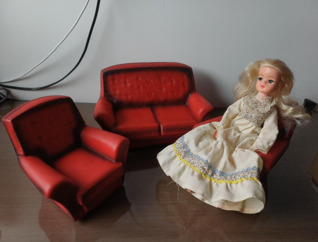 Sindy pop en bankstel, Verzamelen, Poppen, Verzenden, Gebruikt, Pop