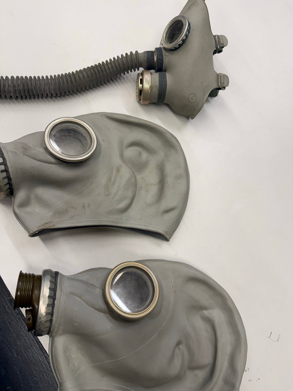 Vintage Gasmaskers - Diverse Modellen, Ophalen of Verzenden, Overige soorten, Overige gebieden, Overige typen
