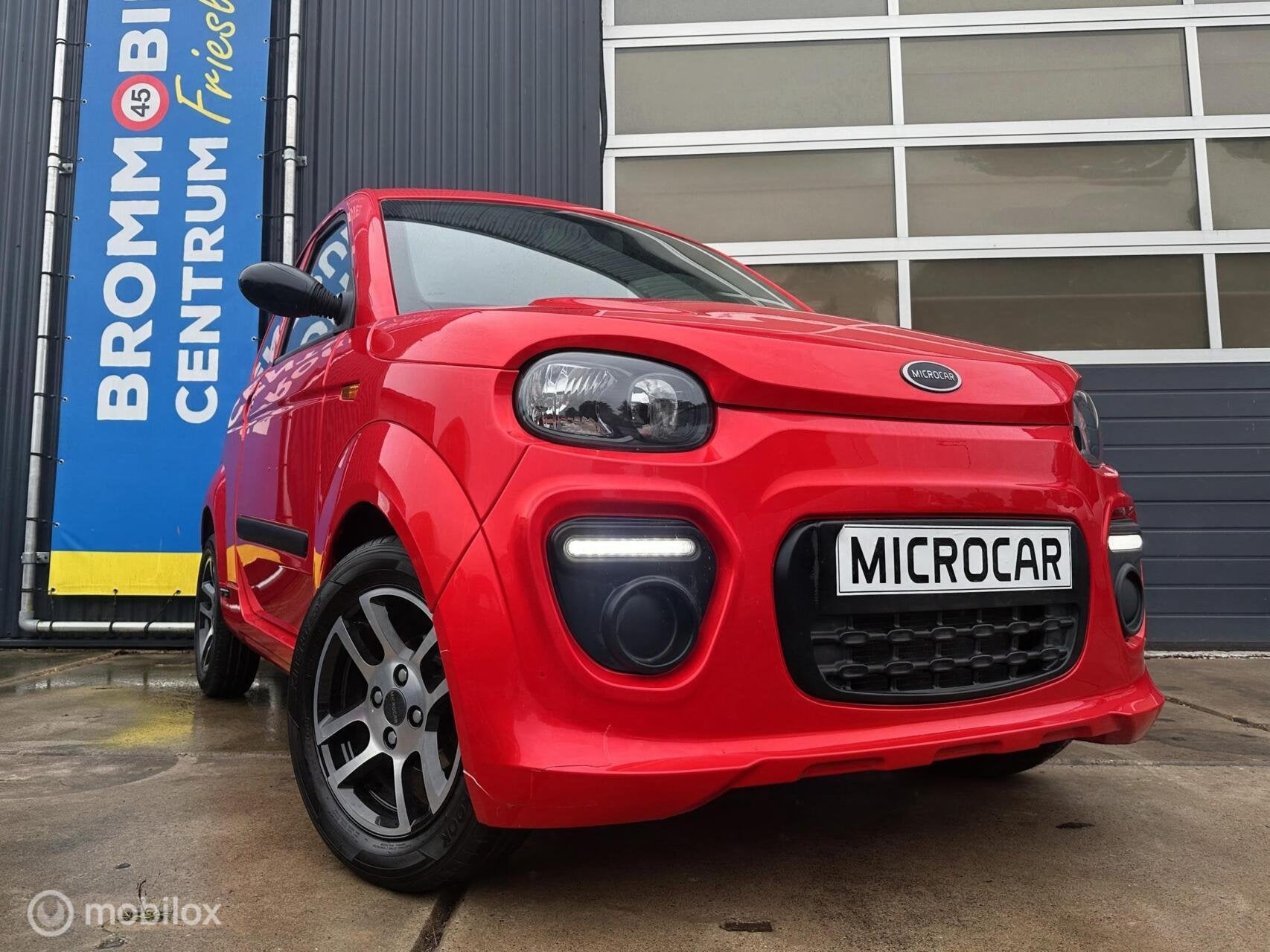 Microcar M.GO Dynamic DCI redline 45kmauto brommobiel, Gebruikt, Microcar