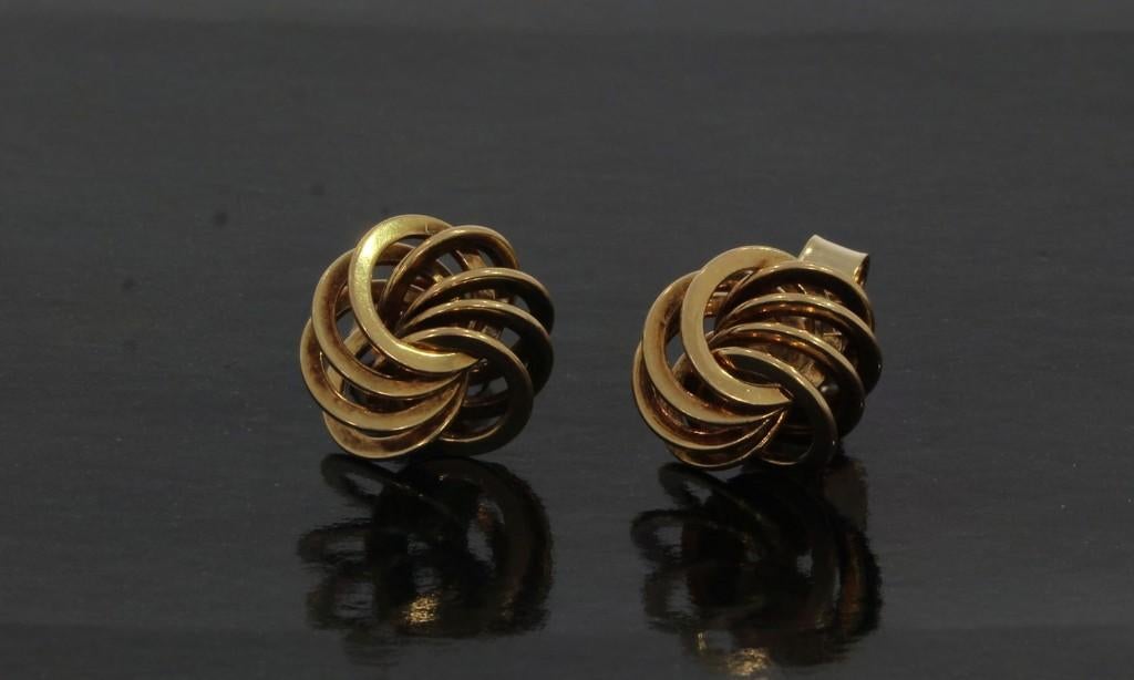 Knoop 14 karaats gouden set dames oorbellen design, Sieraden, Tassen en Uiterlijk, Oorbellen, Voordeelsieraden, Verzenden, Zo goed als nieuw