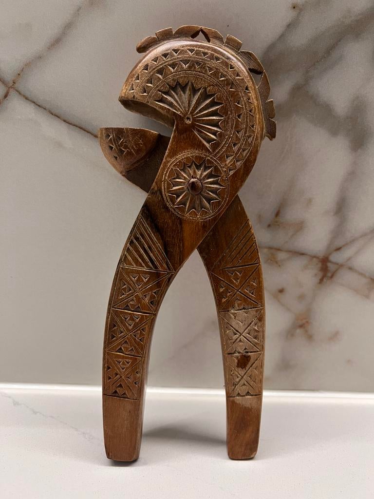 VINTAGE ANTIEKE HAND GESNEDEN HOUTEN NOTENKRAKER, Antiek en Kunst, Kunst | Beelden en Houtsnijwerken, Ophalen of Verzenden