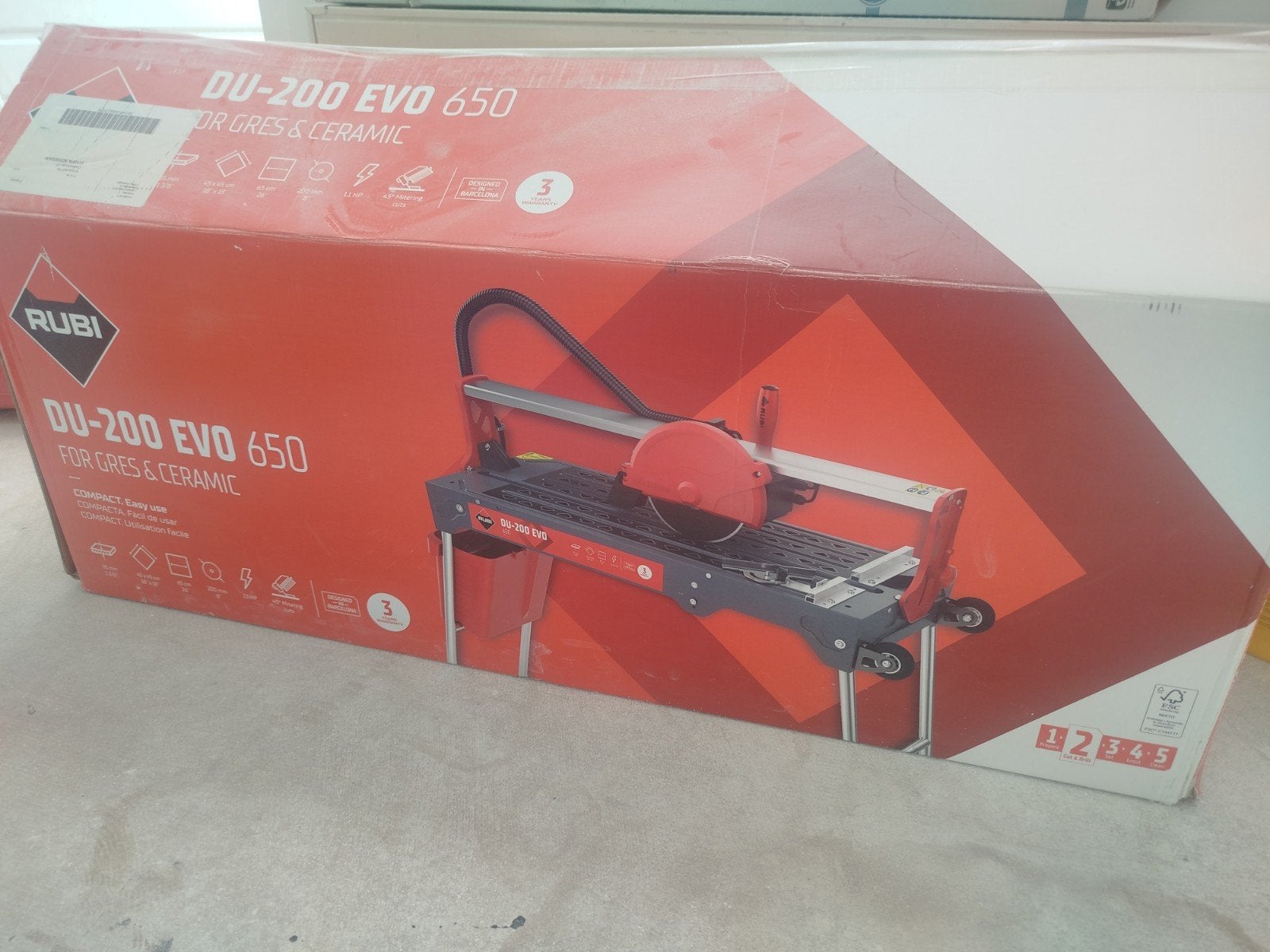 Rubi DU-200 EVO 650 Tegelzaag - Nieuw in doos, Ophalen, Overige typen, Nieuw, 600 tot 1200 watt