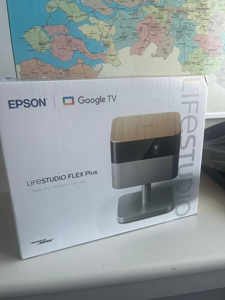 Epson EF-72 Beamer, Ophalen of Verzenden, Nieuw