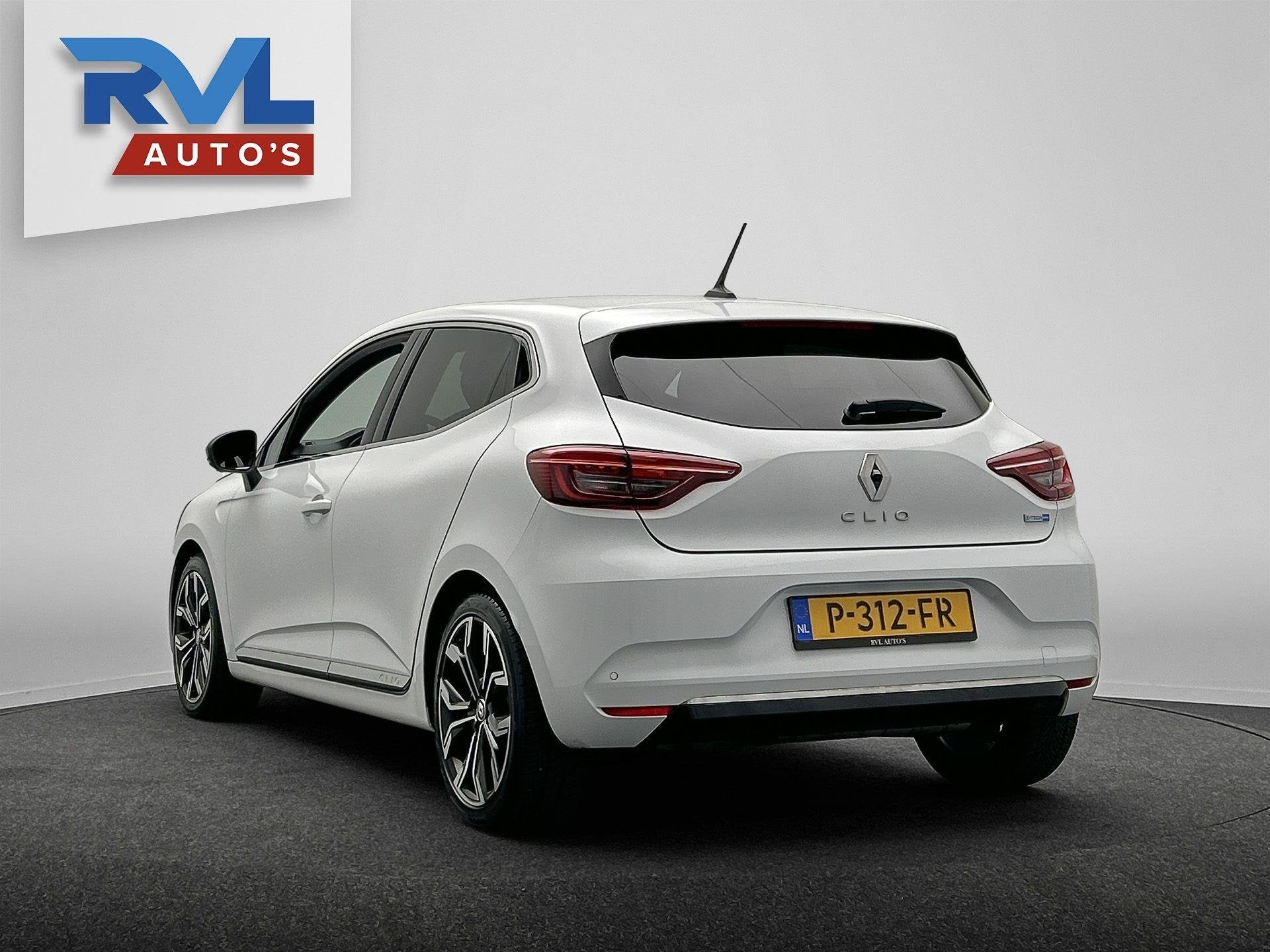 Renault Clio 1.6 E-Tech Hybrid 140 Intens | Origineel Nederl, Gebruikt, 4 cilinders, Leder en Stof, Origineel Nederlands