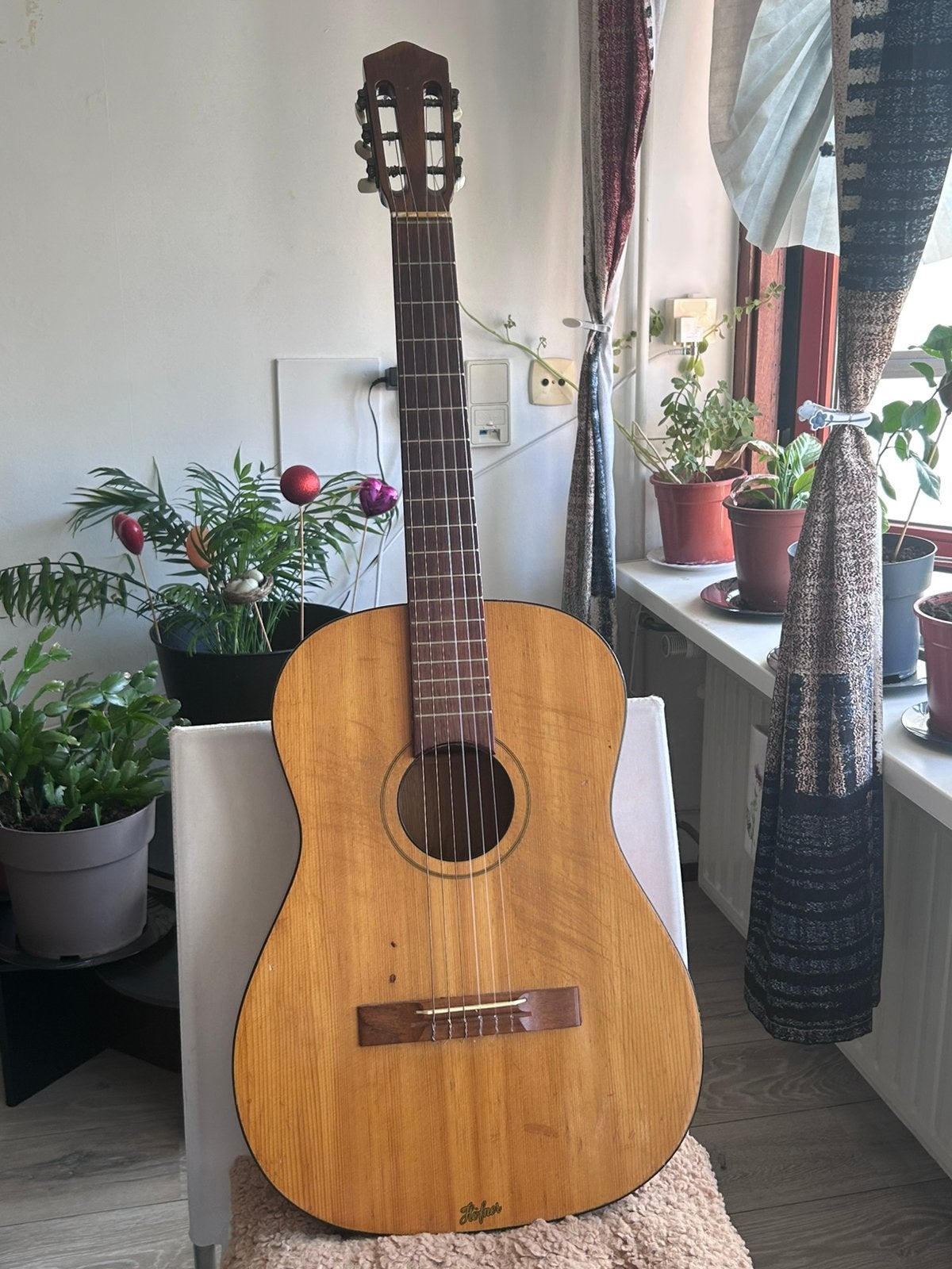 Vintage Höfner Gitaar, Muziek en Instrumenten, Ophalen, Gebruikt, Klassieke of Spaanse gitaar