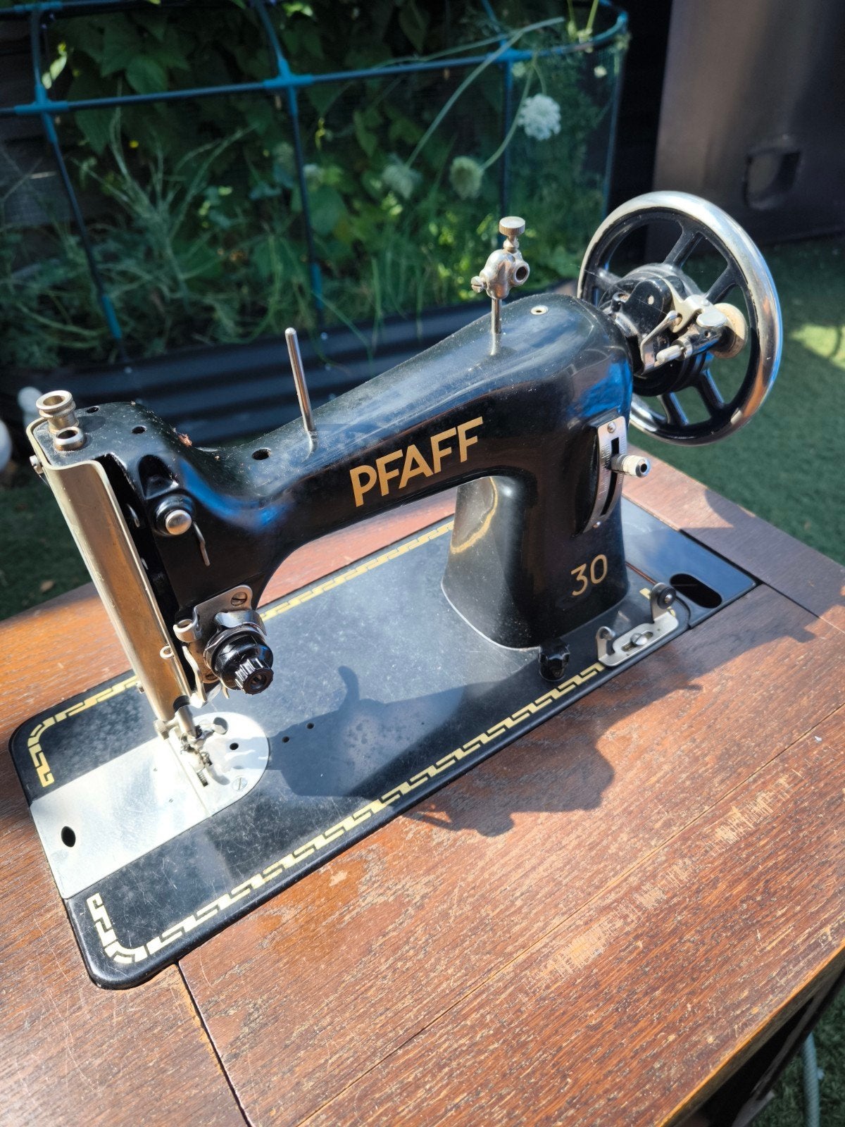 Pfaff trapnaaimachine- Ophalen, Ophalen, Gebruikt, Naaimachine, Pfaff