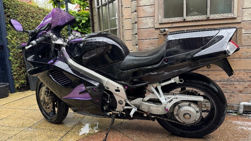 VFR750 RC36, Sportuitlaat, 4 cilinders, Motorrijbewijs A, Gebruikt