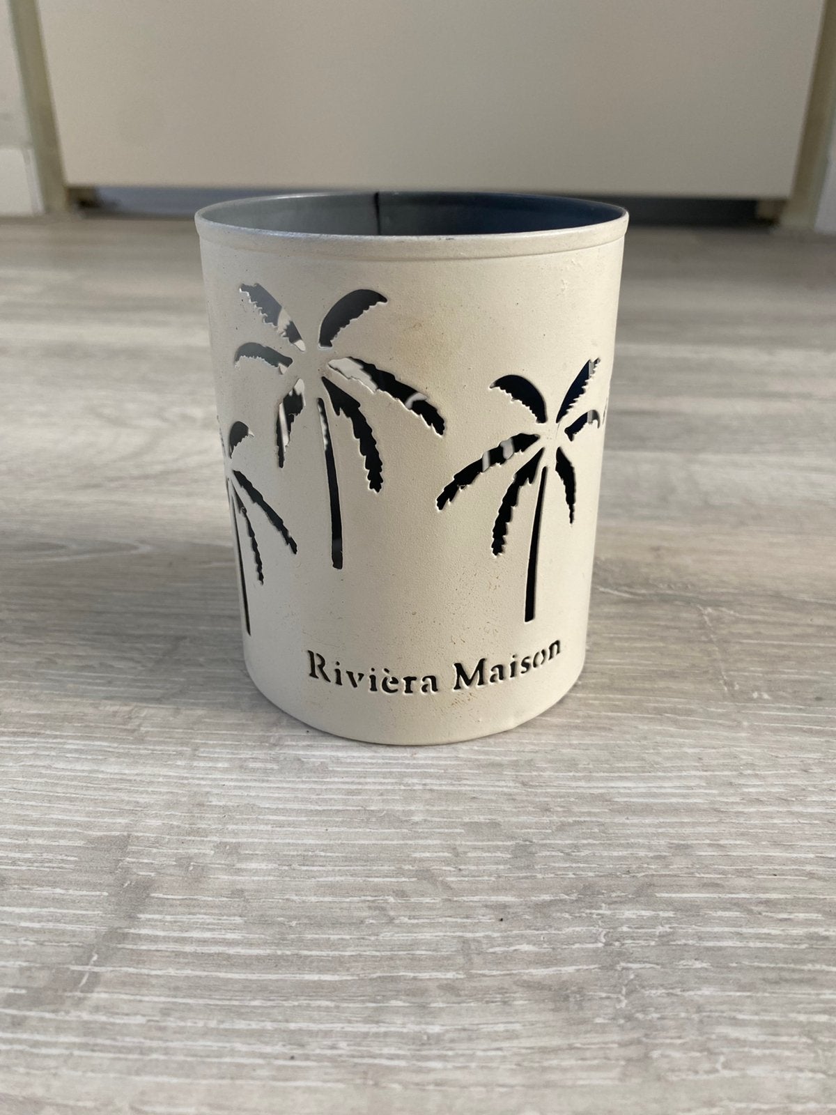 Riviera maison kandelaar met palmbomen, Beige, Rivièra Maison, Ophalen of Verzenden, Zo goed als nieuw