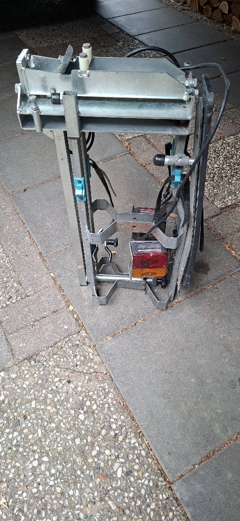 Fietsendrager, Ophalen, 2 fietsen, Gebruikt, Trekhaakdrager