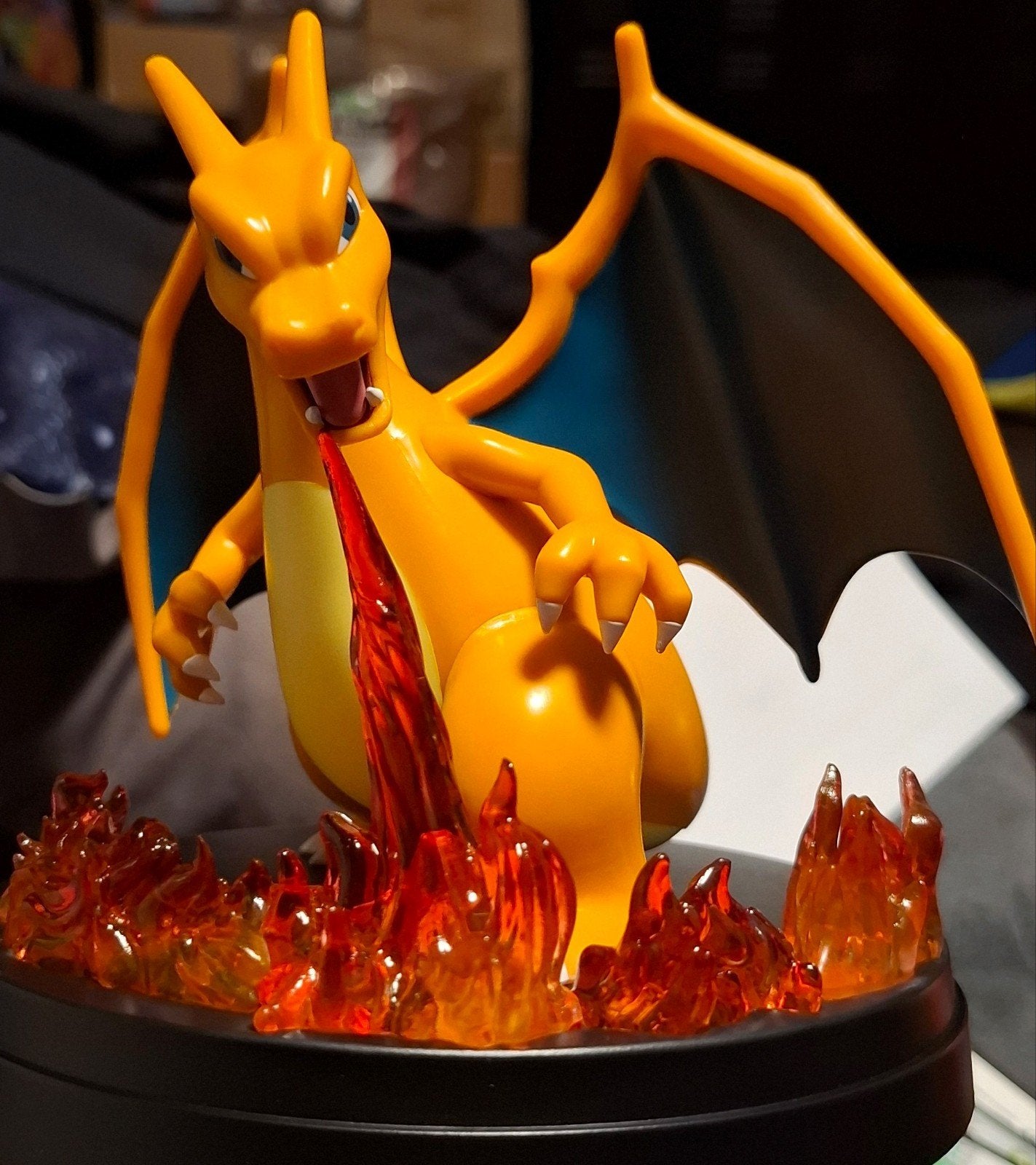 Pokémon Charizard displayfiguur, Hobby en Vrije tijd, Ophalen, Nieuw, Overige typen
