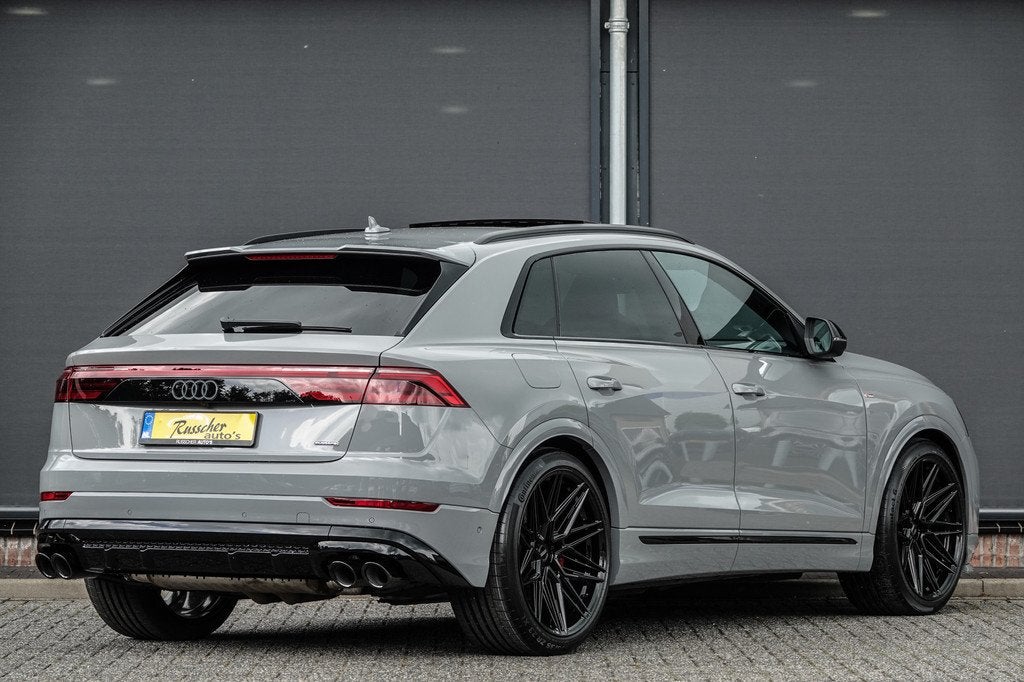 Audi Q8 60 TFSI-e 490Pk | Quattro | Competition | Luchtverin, Automaat, Gebruikt, Zwart, 2995 cc