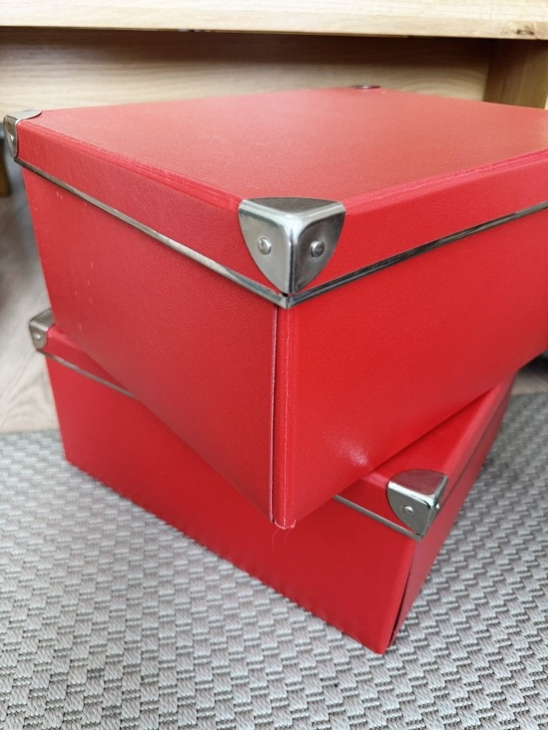 IKEA Rode opbergdozen met metalen hoeken (set van 2), Doe-het-zelf en Verbouw, Minder dan 35 cm, Minder dan 50 cm, Ophalen of Verzenden